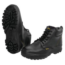 Calzado industrial Pretul con casquillo negro