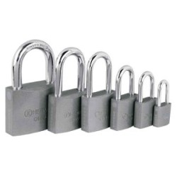 Candados de seguridad de hierro Hermex con ganchos largos